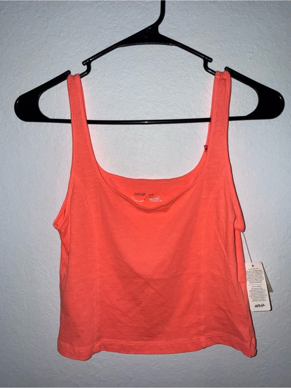 Bundle Tank Top - Picture 2 of 6